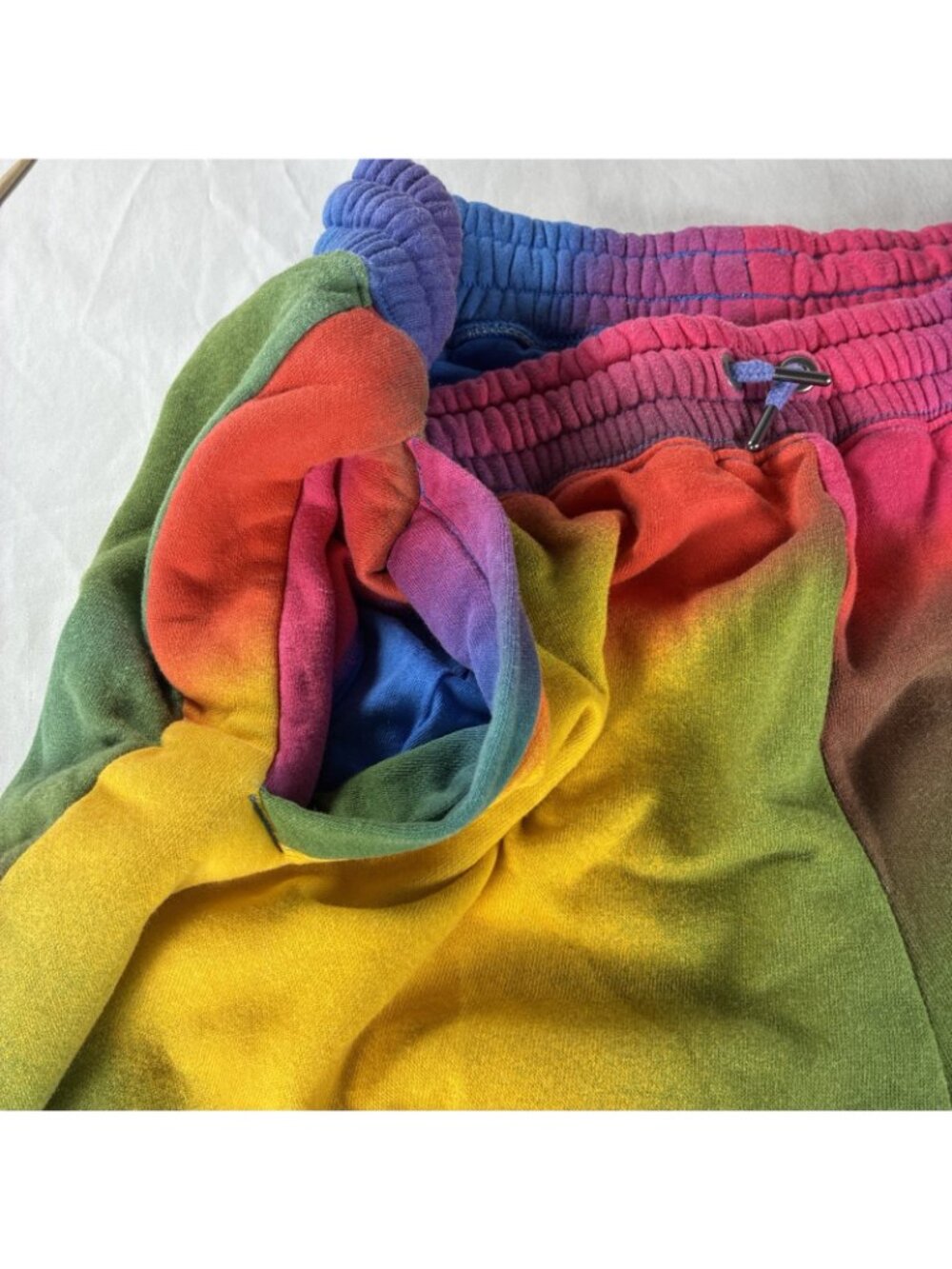 The North Face Pride Fleece Shorts Mens Large Rainbow Tie Dye Puff Print Sweat - Picture 4 of 9